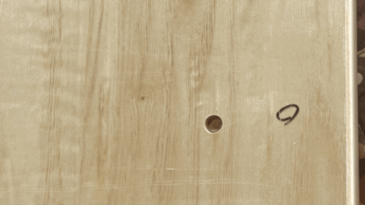 家具扉の穴補修（茨城県龍ケ崎市）